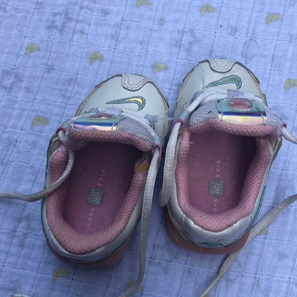 ✋SOLD✋ - Picture 2 of 6